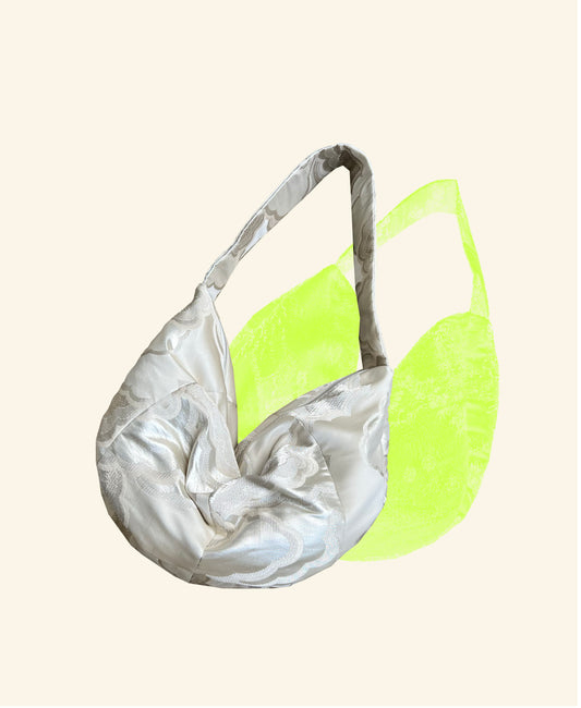 <FORTUNE COOKIE BAG (L) <off white×silver cloud pattern >  Upcycled product