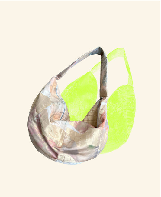 <FORTUNE COOKIE BAG (L) <metallic gold×multi pink color lucky omen pattern > Upcycled product