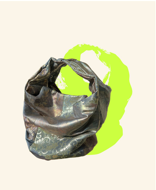 COMORI BAG <metallic light blue × multi pastel color floral pattern > Upcycled product