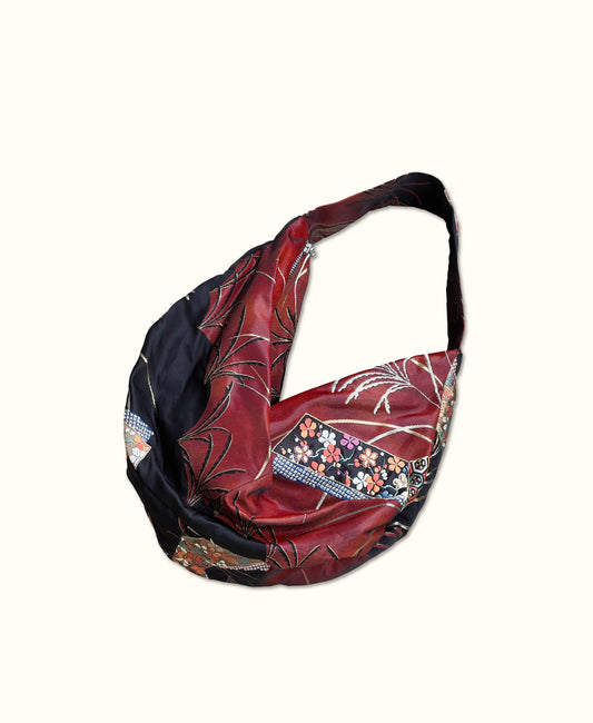 FORTUNE COOKIE BAG (S) <black× red floral pattern> Upcycled from second hand obi