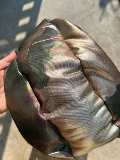 <FORTUNE COOKIE BAG (L) <champagne gold metallic abstract pattern with crane >  Upcycled from silk obi