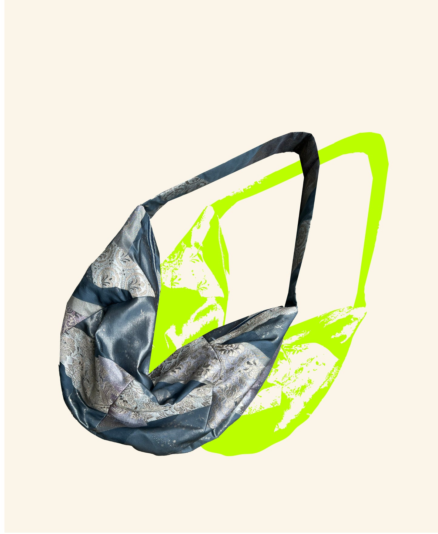 <FORTUNE COOKIE BAG (L) <metallic grey ×blue floral pattern> Upcycled product