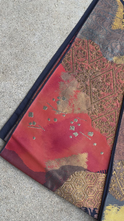 FORTUNE COOKIE BAG (S) <red × navy abstract motifs>  Upcycled from silk obi